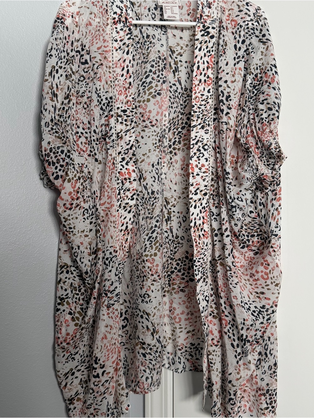 Ariat Cream Kimono with Blush, Black & Olive Speckle